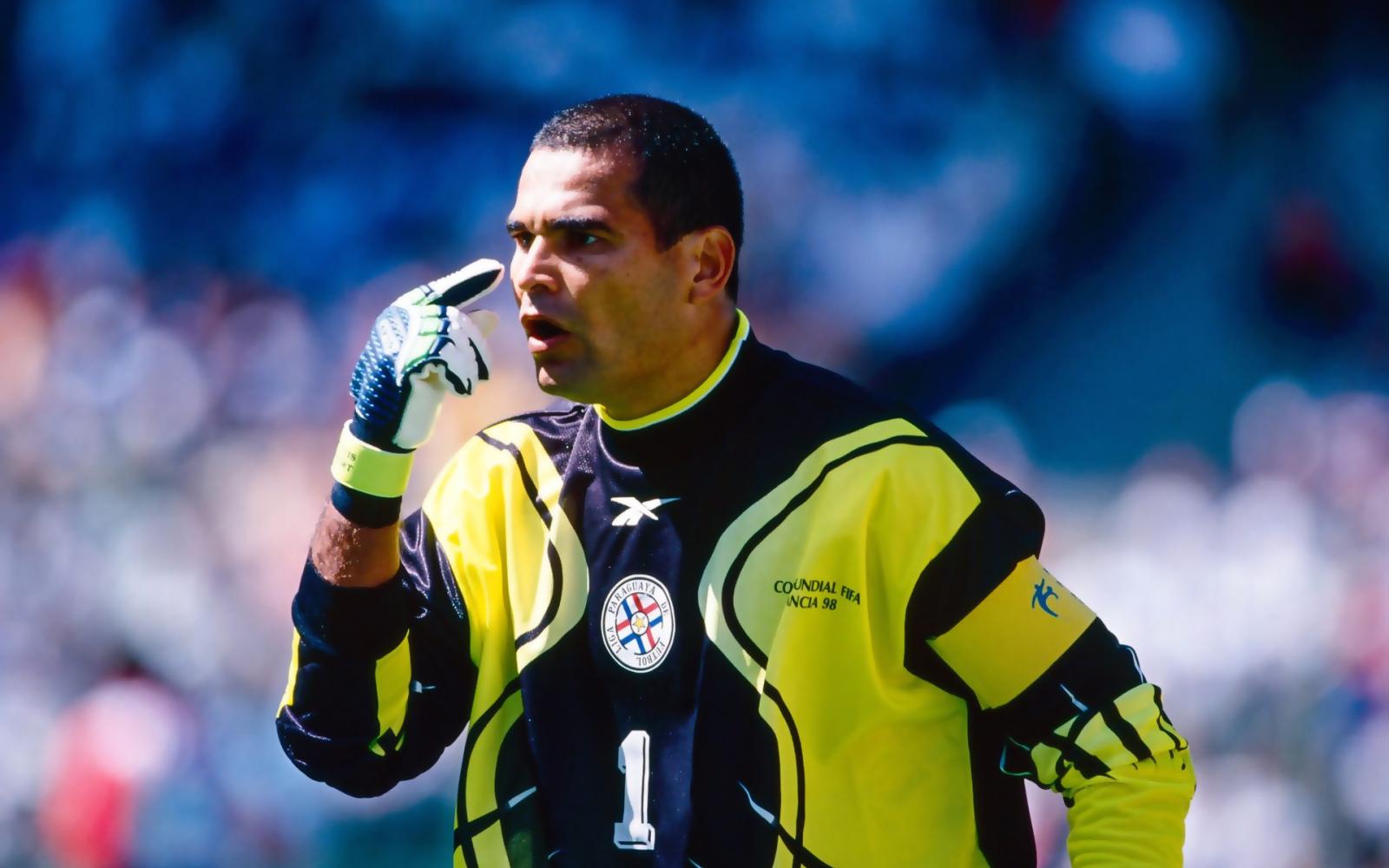 تشيلافيرت يشعل فتيل أزمة كورتوا ودي بروين مجدداً بعد انتقاده لمبابي