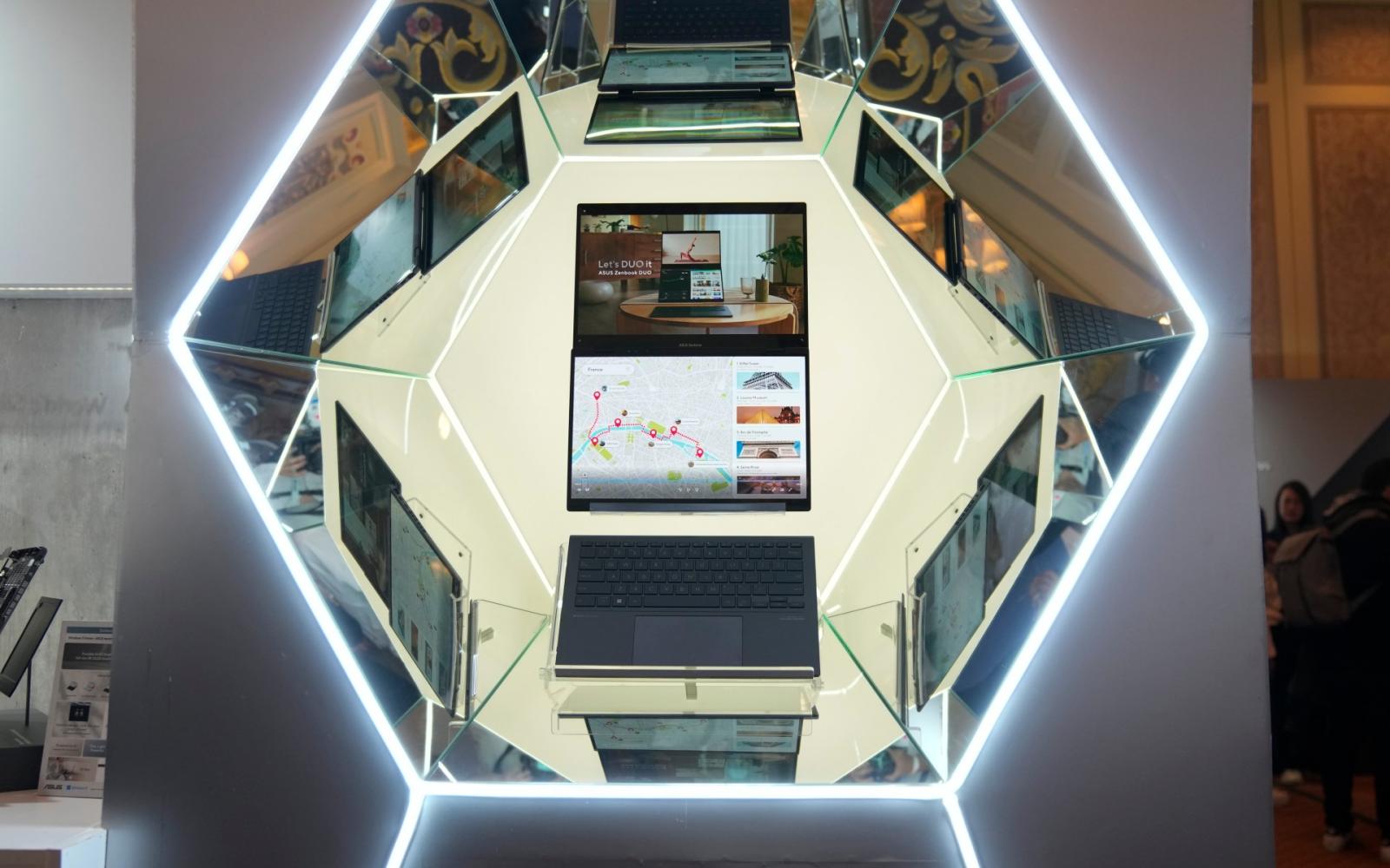 أسوس تطلق الجيل الثاني من حواسيبها ذات الشاشتين: هل حان وقت الاعتماد عليها؟