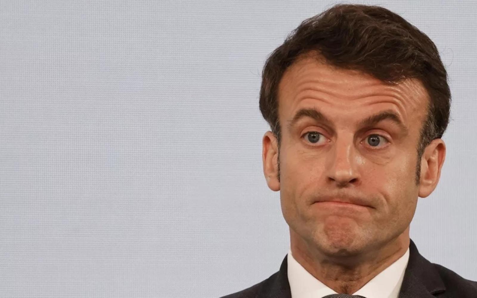 ماكرون يتهم "فرنسا الأبية" بمعاداة السامية.. والحزب يرد: الرئيس لا يملك حق تصنيف المعارضين