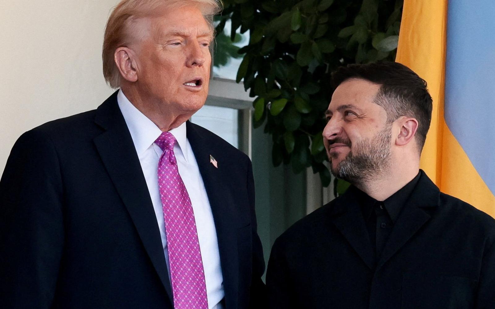 ترمب يحث كييف على التفاوض السريع مع موسكو لإنهاء النزاع في أوكرانيا