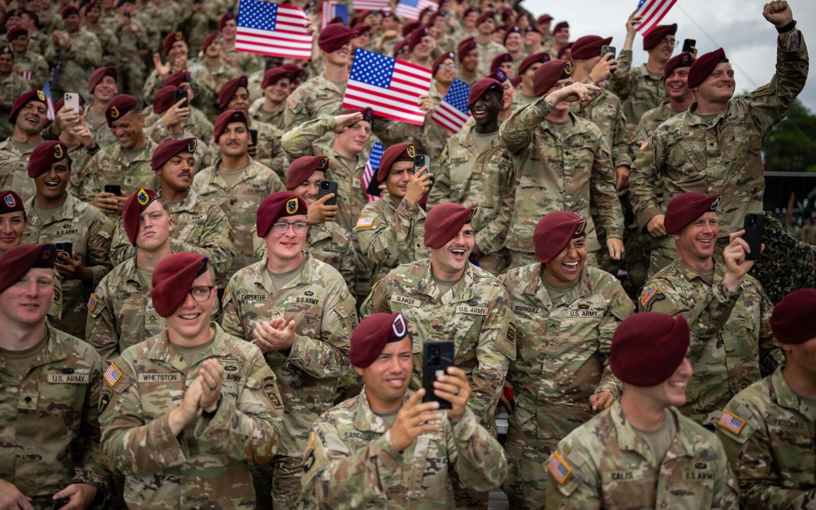 وصول 100 جندي أمريكي إلى نيجيريا لتعزيز قدرات الجيش وسط توترات سابقة