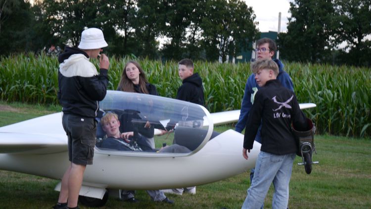 Jugendvergleichsfliegen – Starke Leistungen unseres Nachwuchses - Foto 2