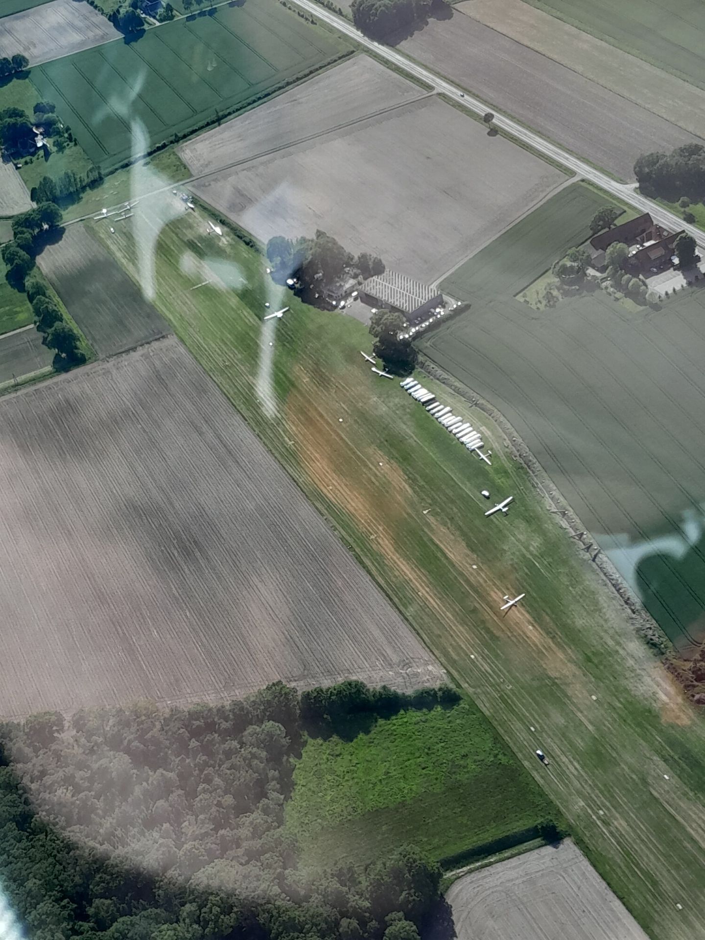 Erfolgreiches Pfingstlager der Luftfahrtvereinigung Greven bei der LSG Steinfurt - Foto 2