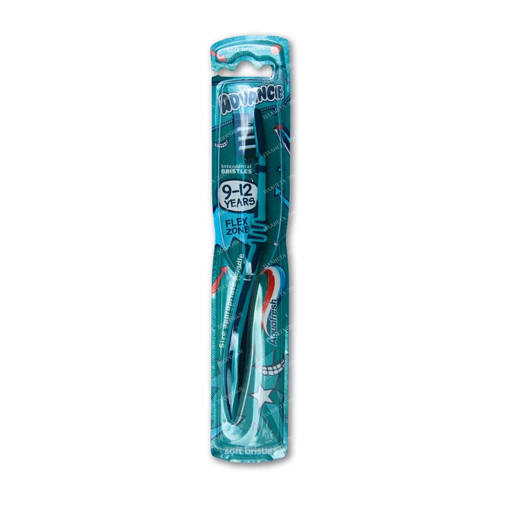 Aquafresh Advance Children's Toothbrush (9-12 years old)