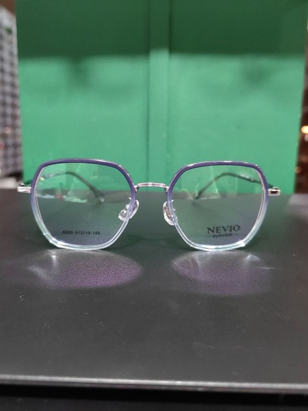 Nevio Impact-Resistant Eyeglass Frames