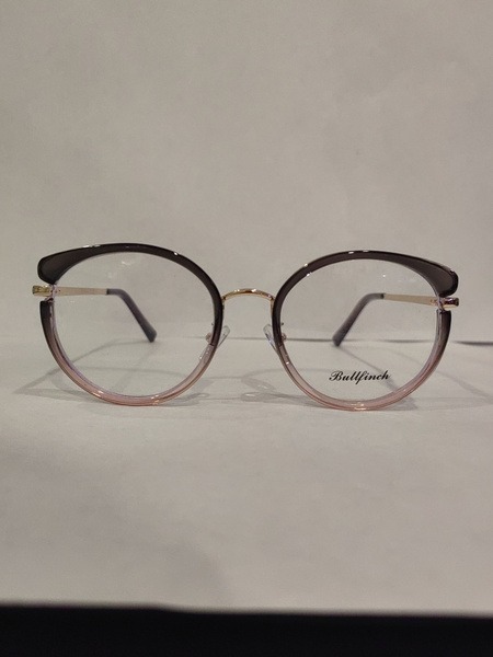 Comfortable Eyeglass Frames for Women