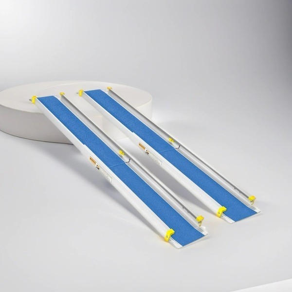 Telescopic Ramp: Heavy-Duty 2-Section, 240cm