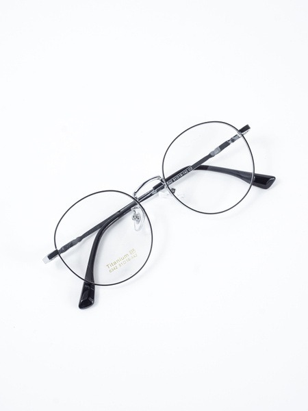 Silver Titanium Women's Eyeglass Frames