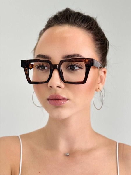 Women's Eyeglass Frames