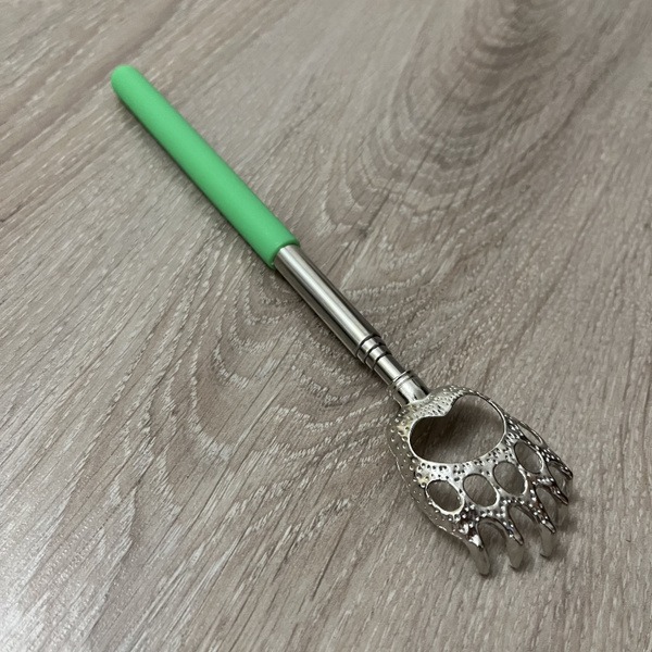 Extendable Back Scratcher: Metal, 23-60cm, Green - Body, Neck &amp; Shoulder Massager