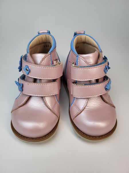 Orthopedic Shoes: MEGA Orthopaedic Collection