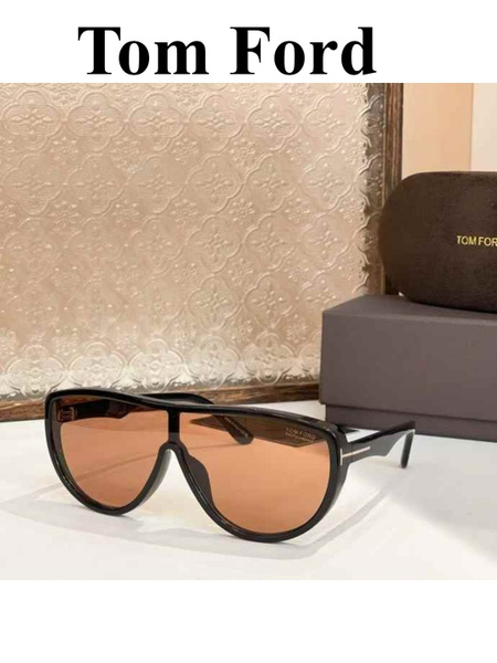 Tom Ford FT1182 Sunglasses Holder