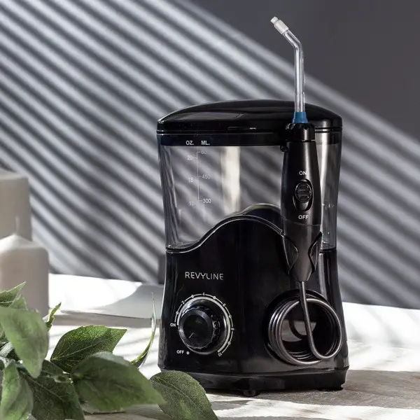 Revyline RL100 Black Stationary Water Flosser