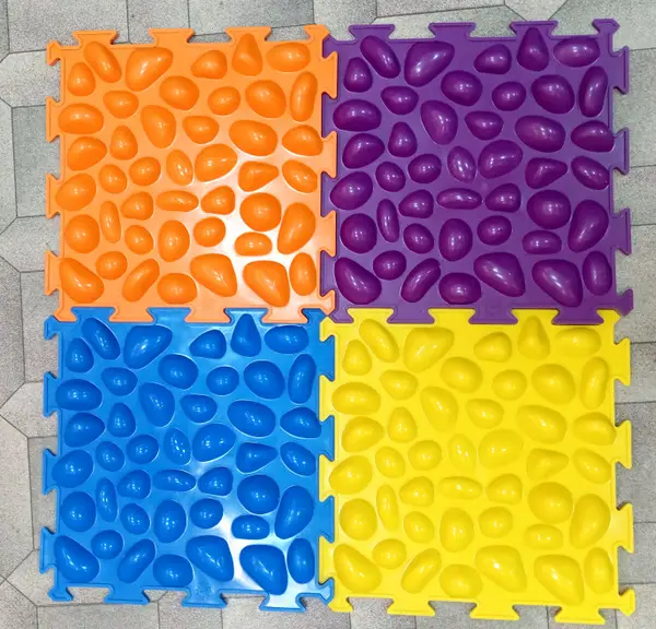 Colorful Stone Massage Mat: Soft &amp; Comfortable