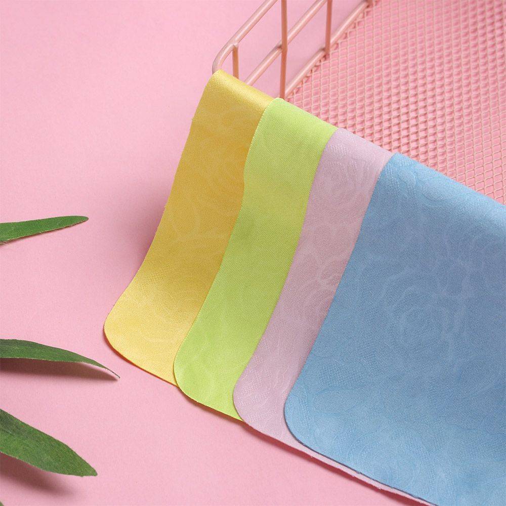 1/2/3/4 Pcs Random Color Lens Cloth #11