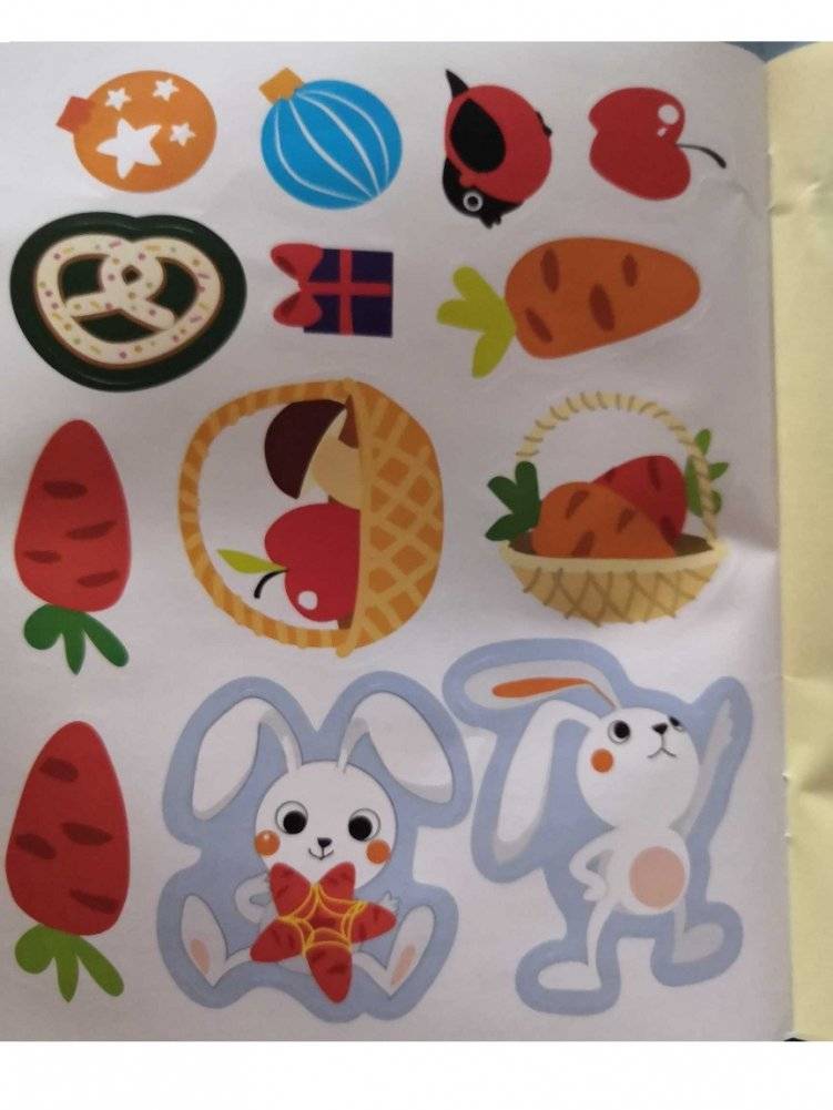 Наклейки для малышей. Новогодняя елочка фото книги 6