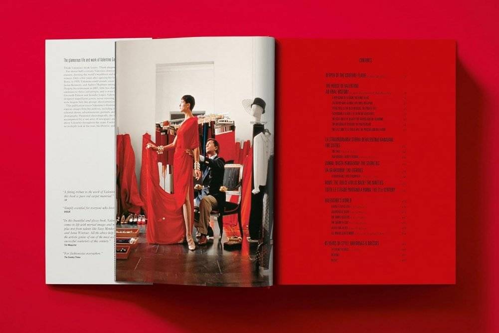 Valentino. A Grand Italian Epic фото книги 5