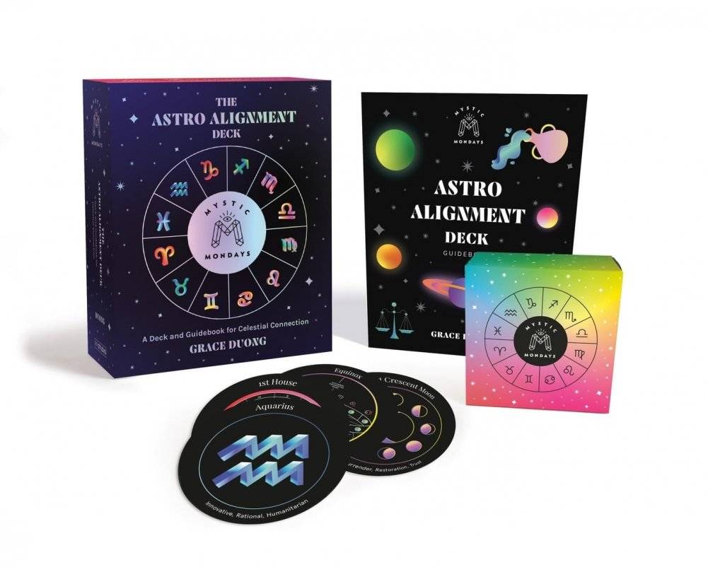 Mystic Mondays: The Astro Alignment Deck фото книги 2