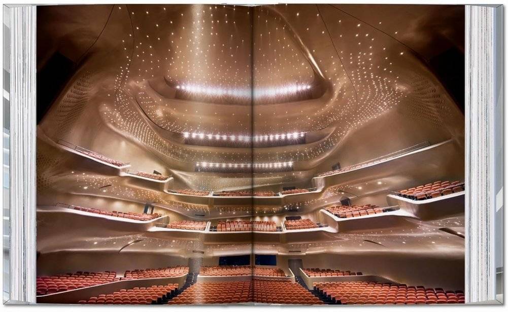 Zaha Hadid. Complete Works 1979-Today. 40th Ed. фото книги 3