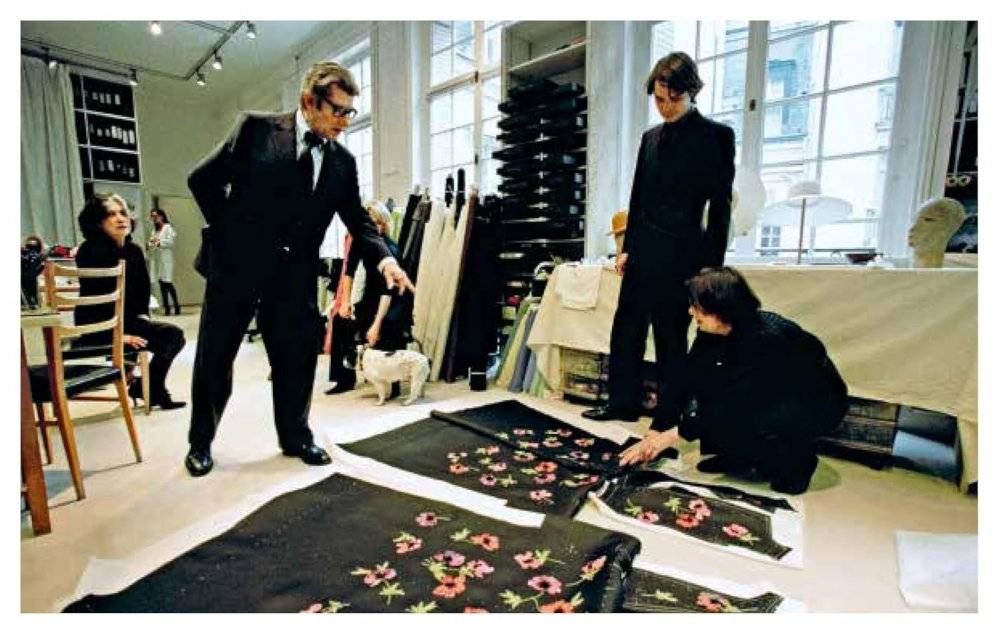 Flowers of Yves Saint Laurent фото книги 4