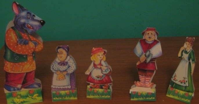 Домашний театр. Книжка-игрушка. Собираем без клея. В 6-ти выпусках. Выпуск 3: Дюймовочка. Красная шапочка. Подарки феи. Госпожа Метелица фото книги 4