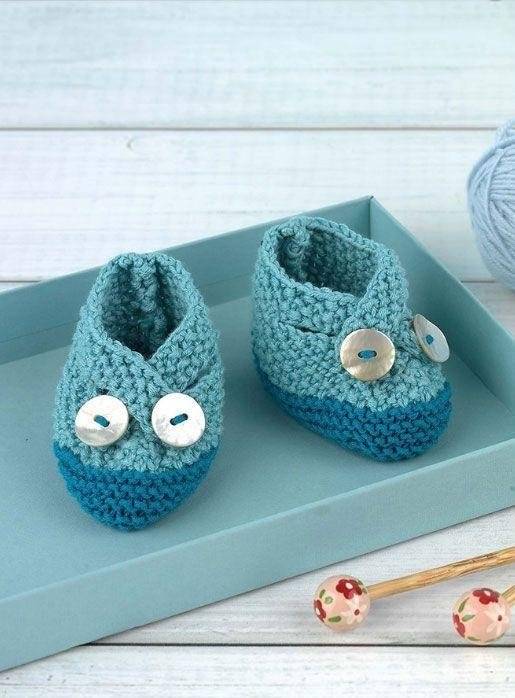 Очаровательные пинетки для малышей. Вяжем спицами фото книги 4