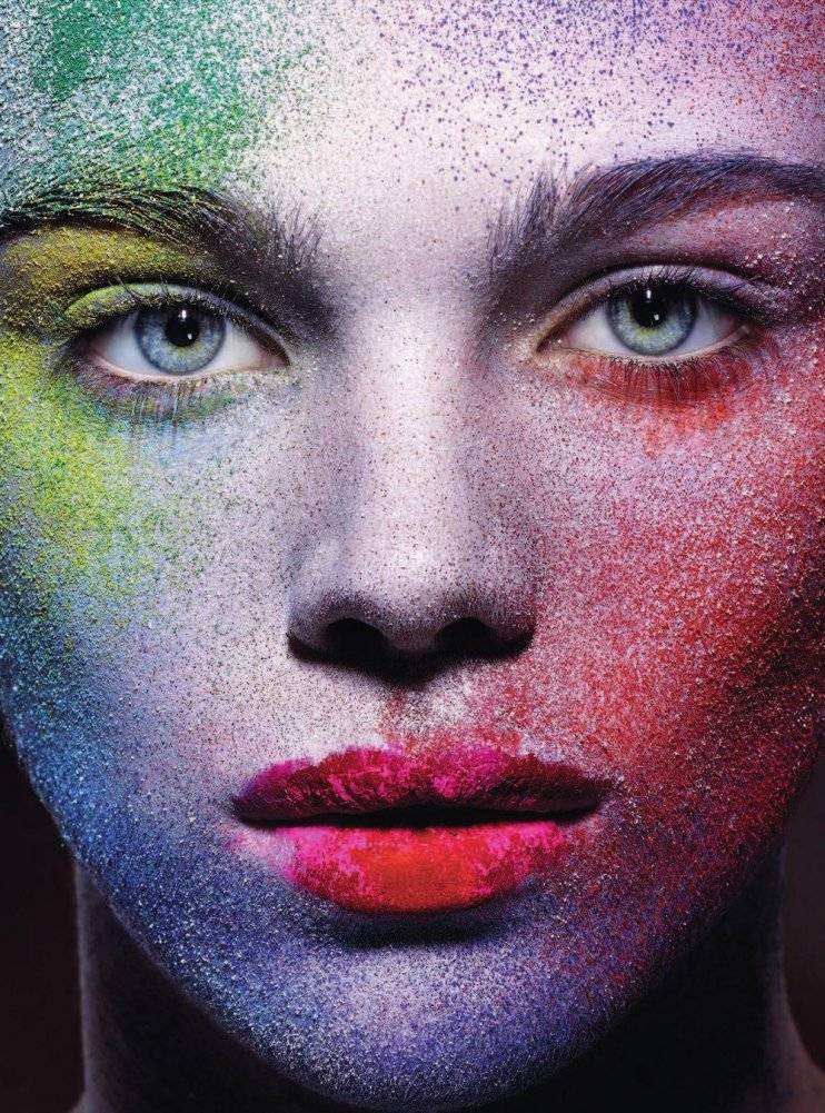 Краски. История макияжа фото книги 8