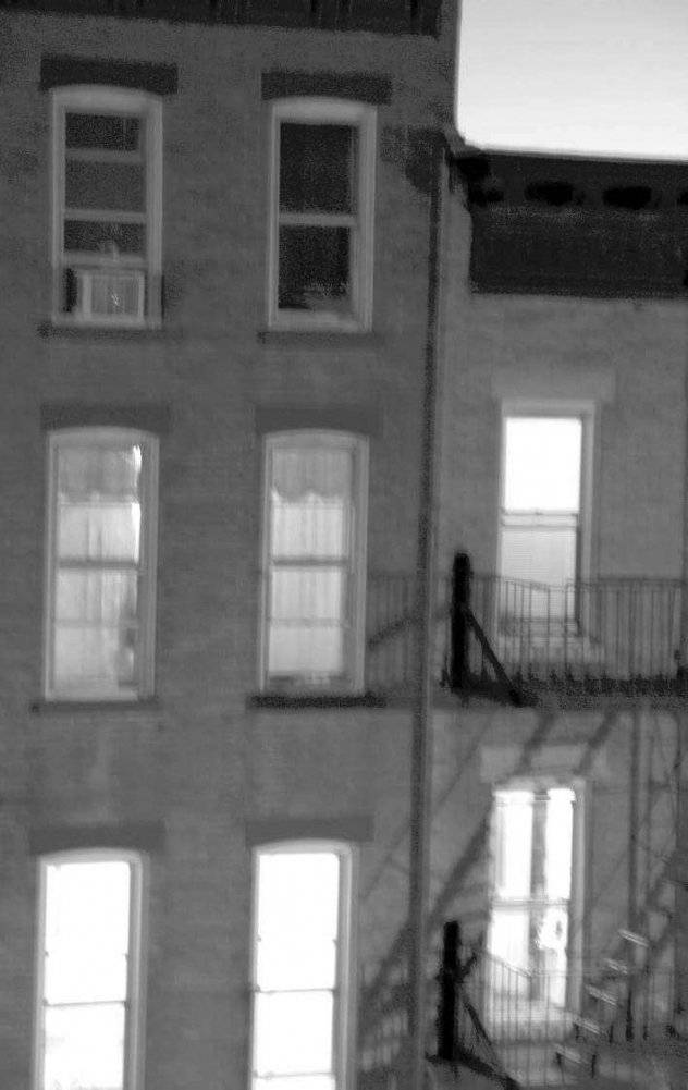 Жутко громко и запредельно близко фото книги 4