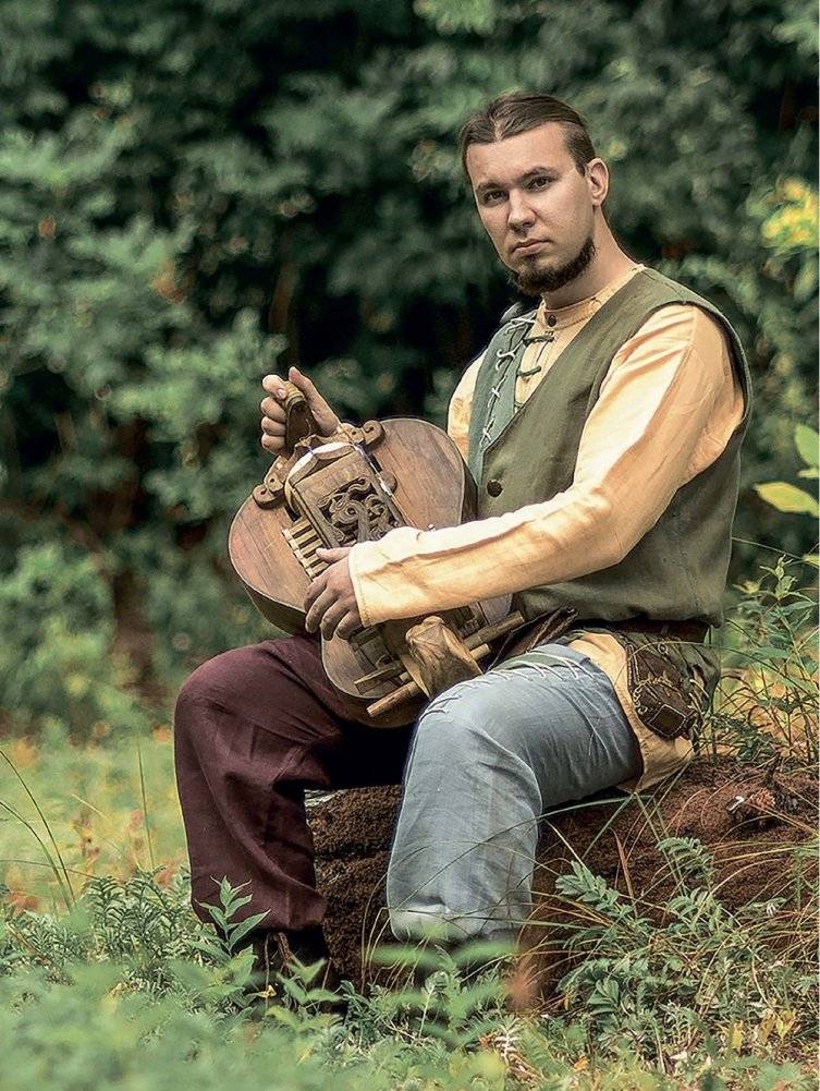 На чым іграе музыка фото книги 2