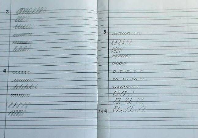 Английский для детей. Пропись-раскраска фото книги 3