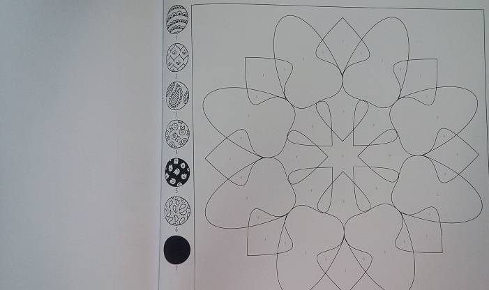 Узоромания. 25 необычных картин по номерам фото книги 5