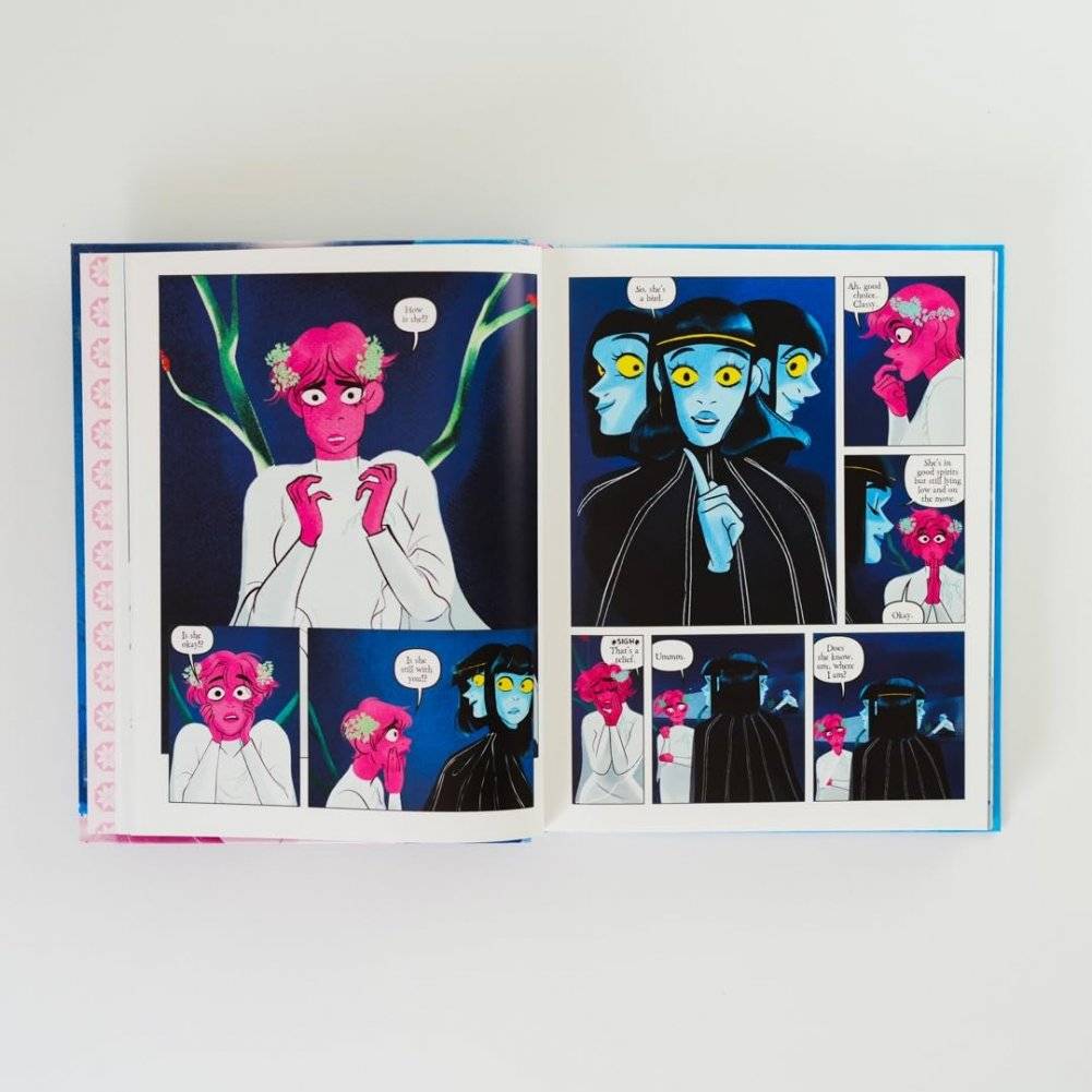 Lore Olympus: Volume Seven фото книги 5