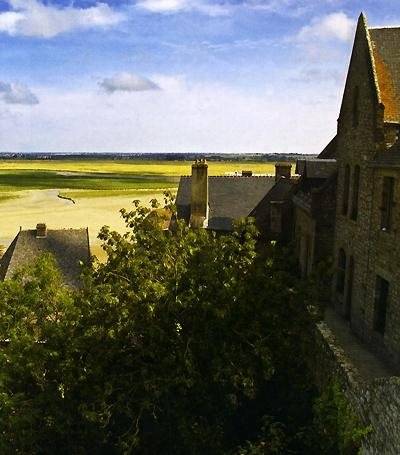 Таинственные острова, на которых надо побывать, пока ты не умер фото книги 4