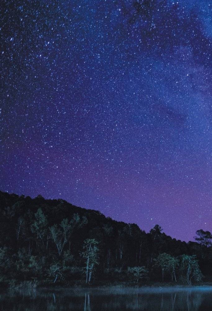 СОЗВЕЗДИЯ. Загадки круговорота небесных тел фото книги 3