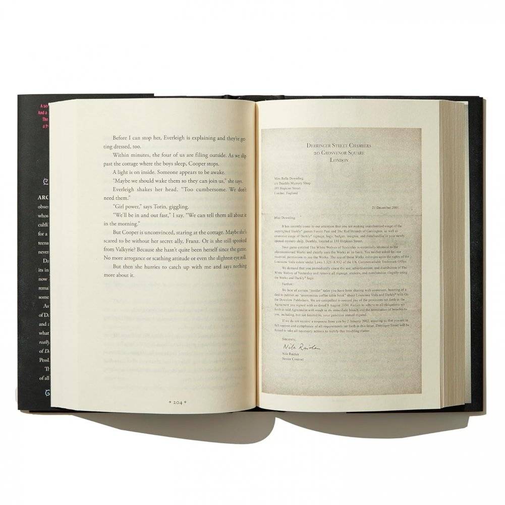 Darkly фото книги 3