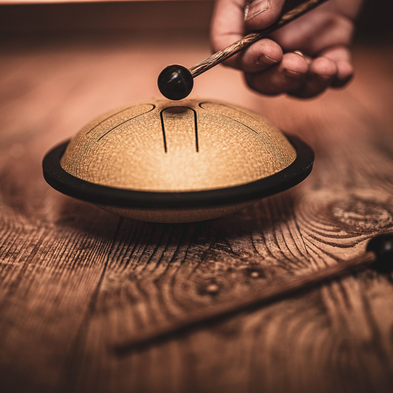 Meinl Sonic Energy 6" Mini Steel Tongue Drum, H Dur, 6 Töne, 440 Hz, Gold (MSTD3G)