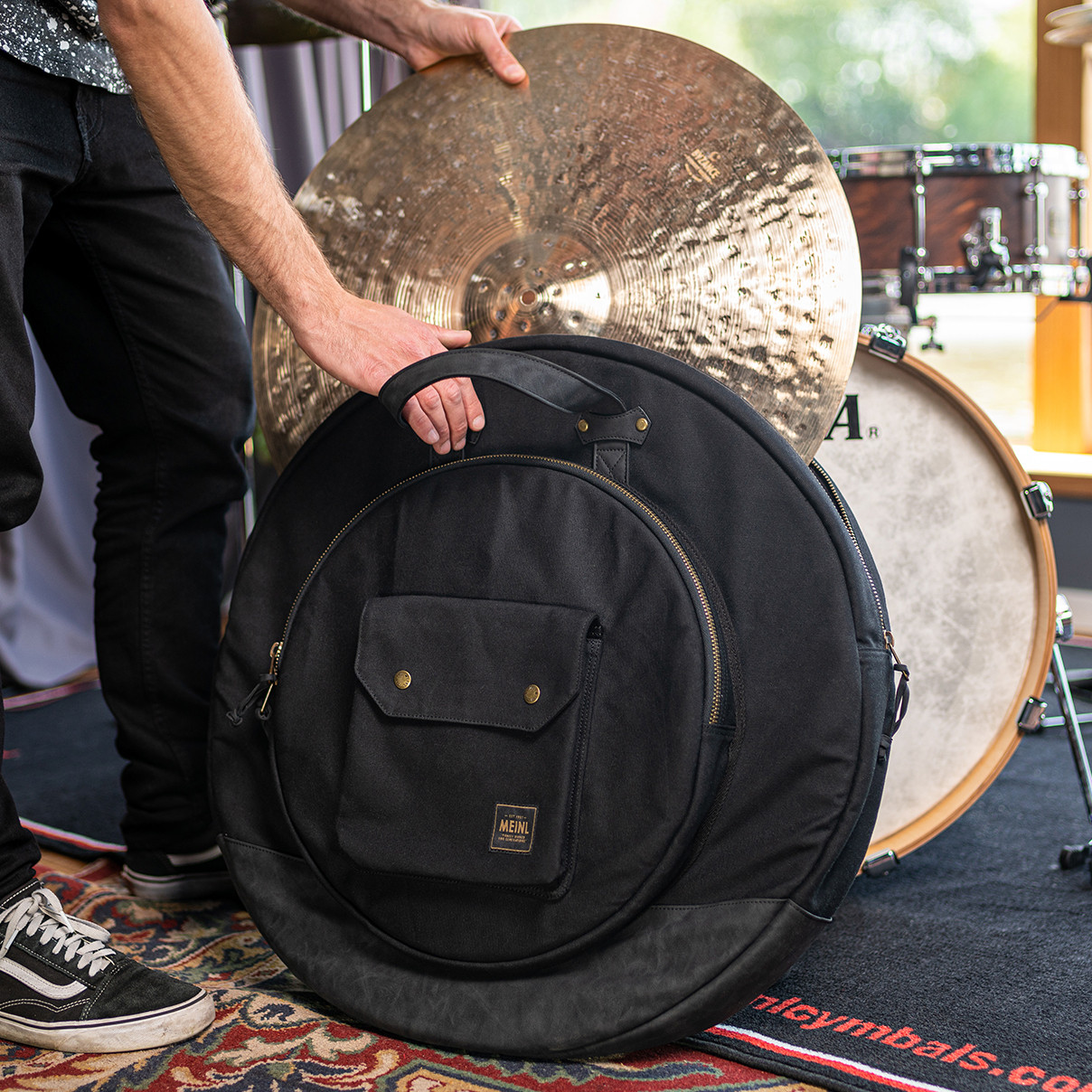 MEINL Cymbals Canvas Collection Cymbal Bag 22" - Classic Black (MWC22BK)