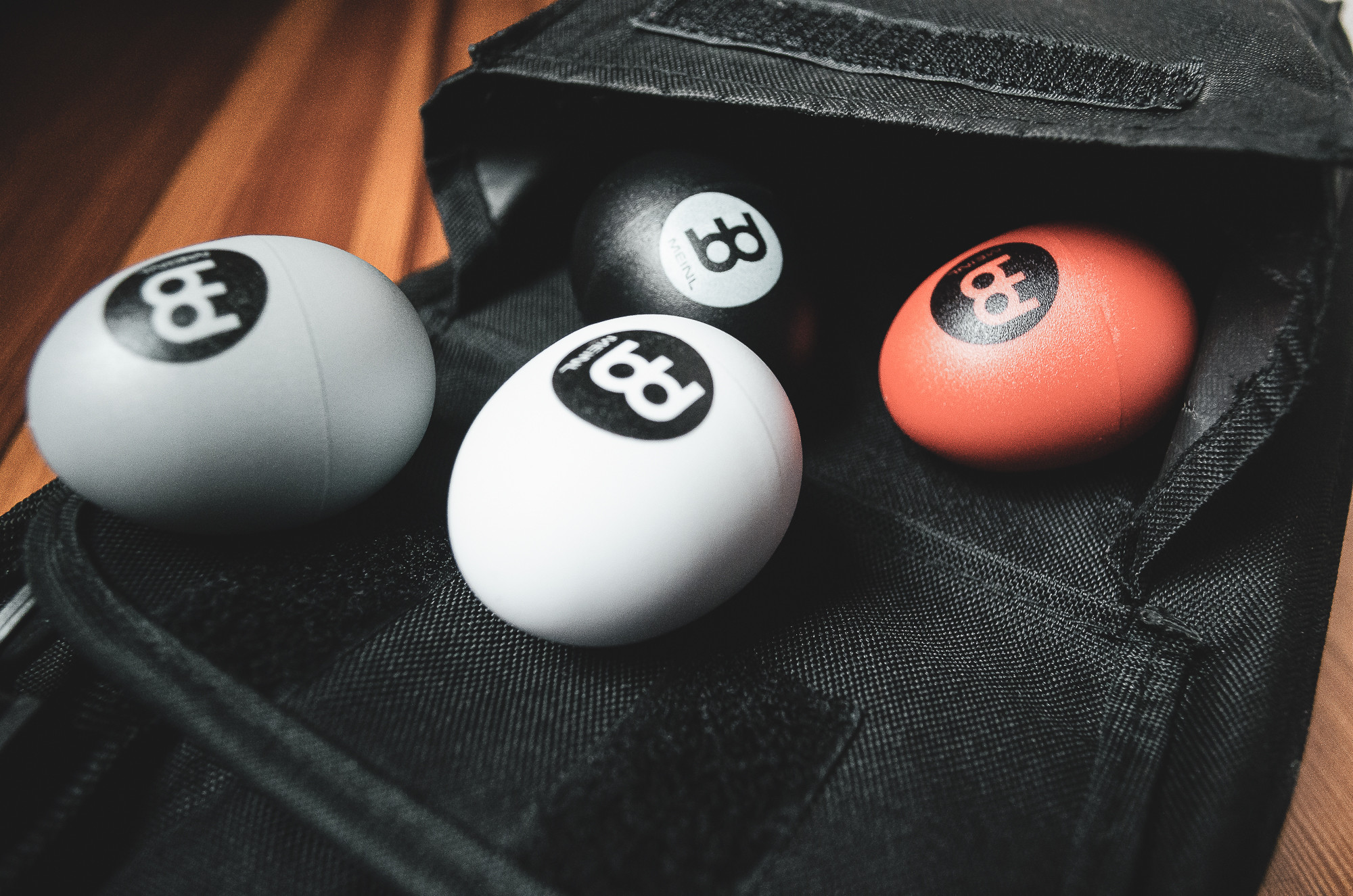 ES-SET__bb056070-2123-4550-a781-4f83e01f2749