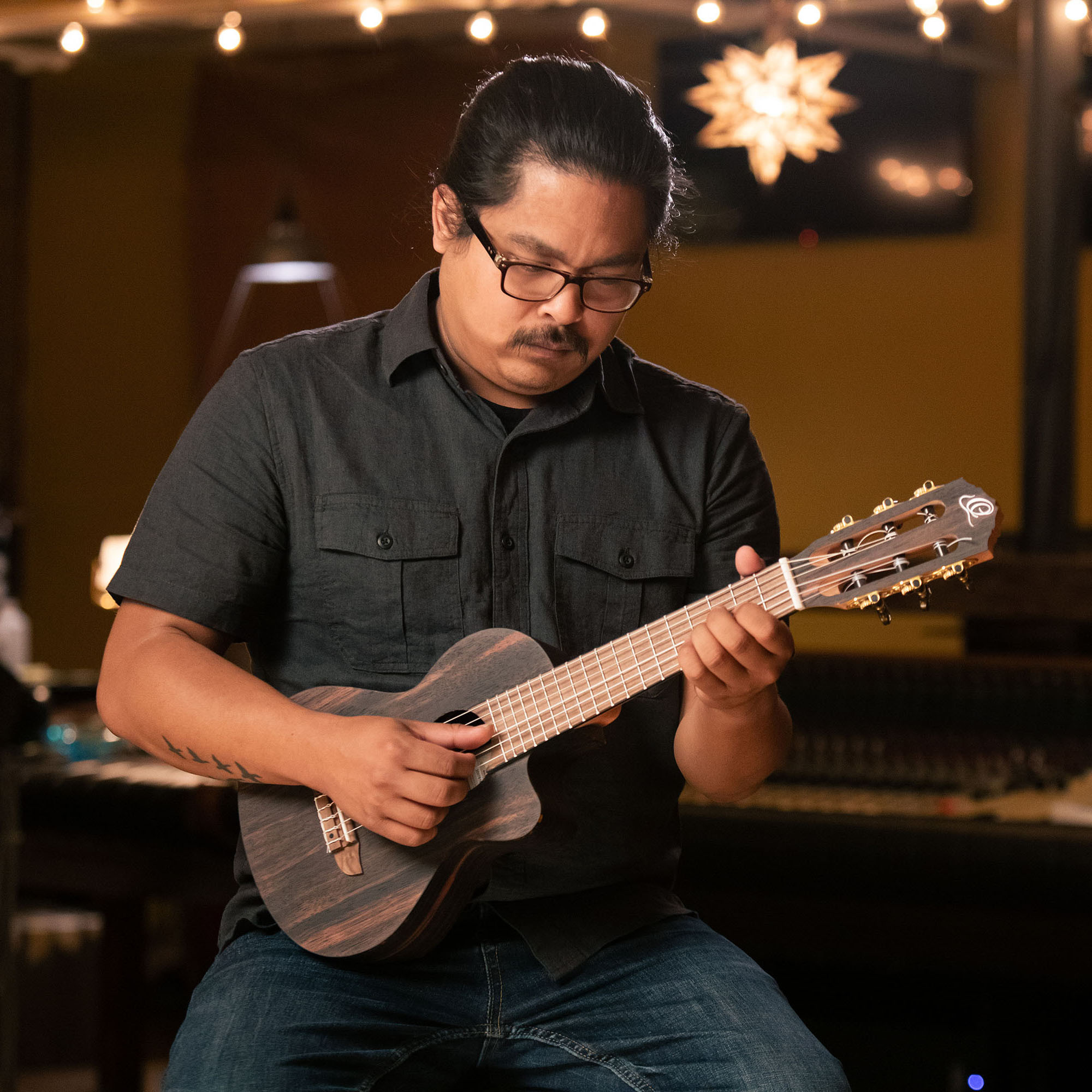 ORTEGA Mini Travel Series 1/8 Gitarre 6-String - Natur (1B-RGL5EB-CE)