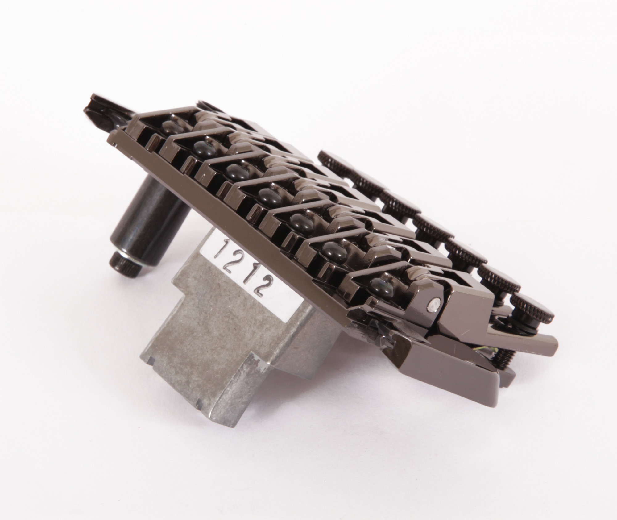 IBANEZ Tremolo Edge Zero II mit Zero Point System 3 Fe - 7 String cosmo black (2TRX5AF009)