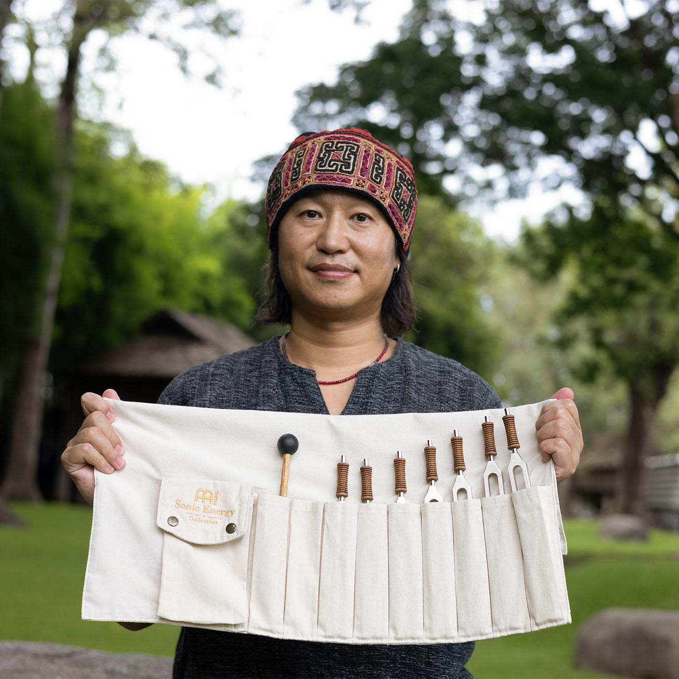 Meinl Sonic Energy TCM Therapie Stimmgabel Set, 7-teilig, inkl. Rollup Bag & Mallet (TTF-TCM-SET-R)