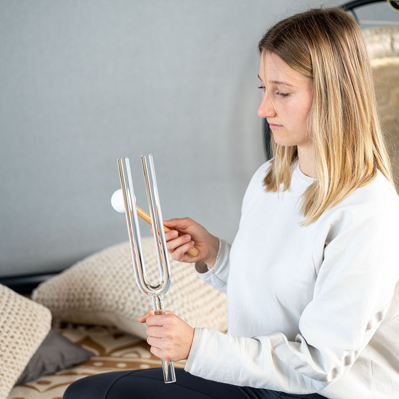 Meinl Sonic Energy Crystal Tuning Fork - 15" - Note C4, 261.63 Hz (CTF440C20)