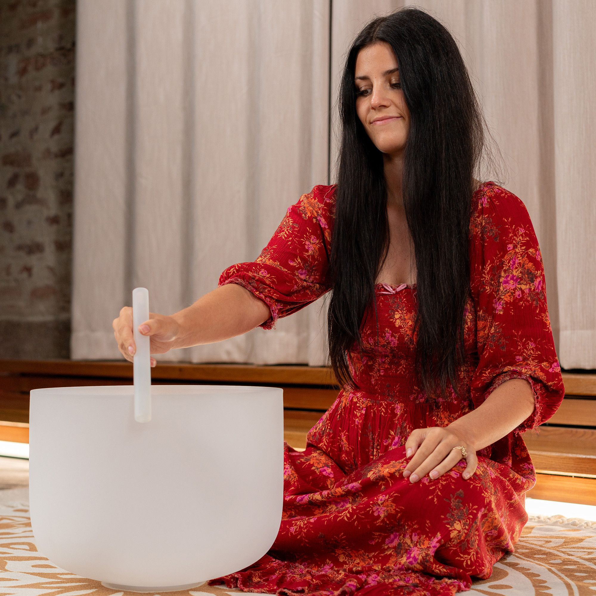 Meinl Sonic Energy 14" white-frosted Crystal Singing Bowl E3, 440 Hz, Solarplexuschakra  (CSBM14E3)