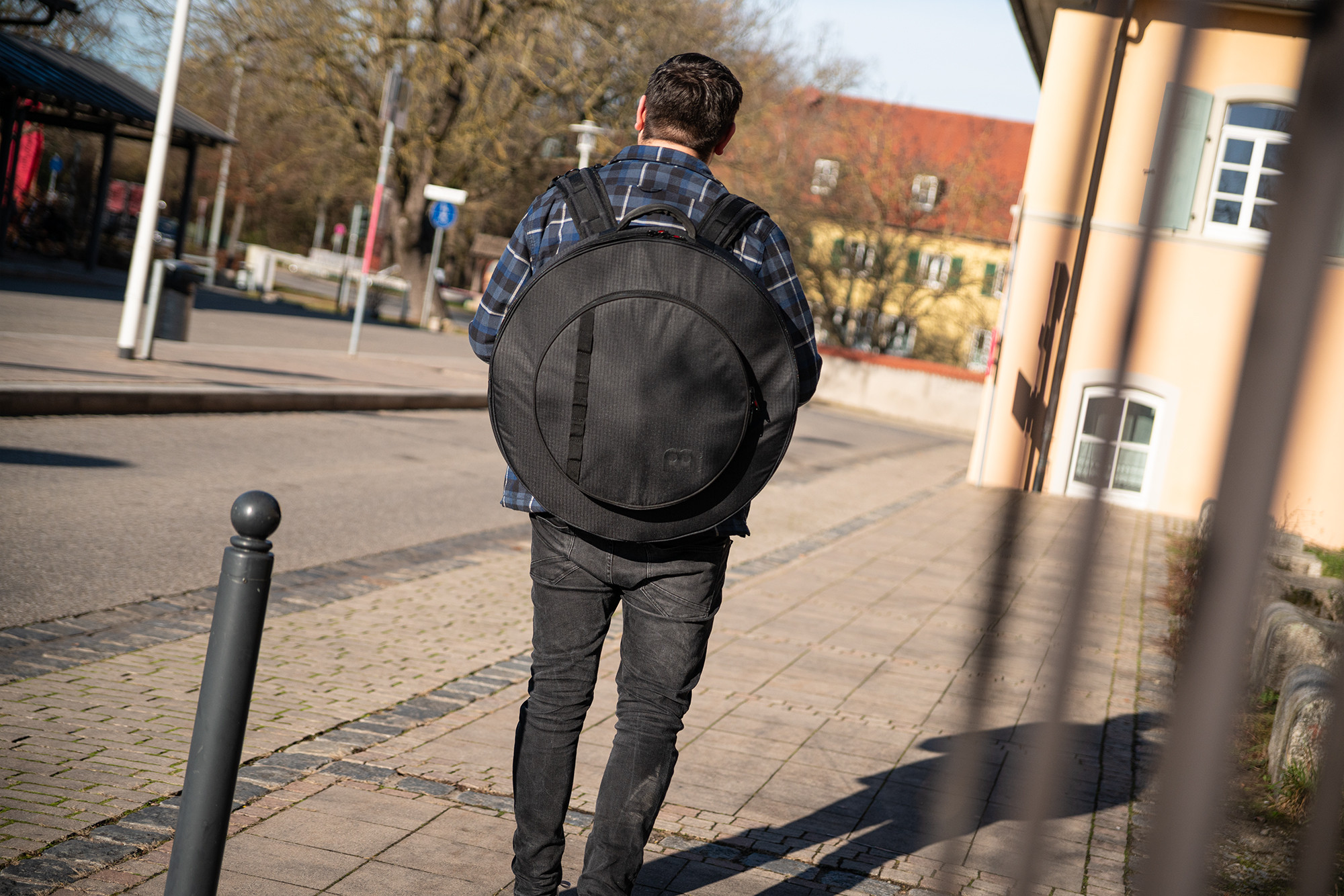 MCB22CR__23e69f18-73be-4191-ad5c-a7b9d1f523c7