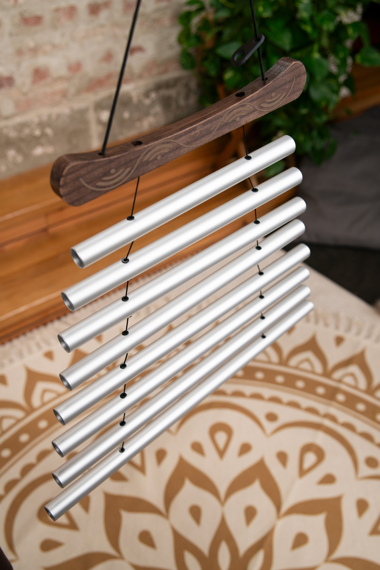 Meinl Sonic Energy Meditation Flow Chime 24"/60 cm - 432 Hz/8 Töne/C# Moll - Silber (MFC8CSHMIS)