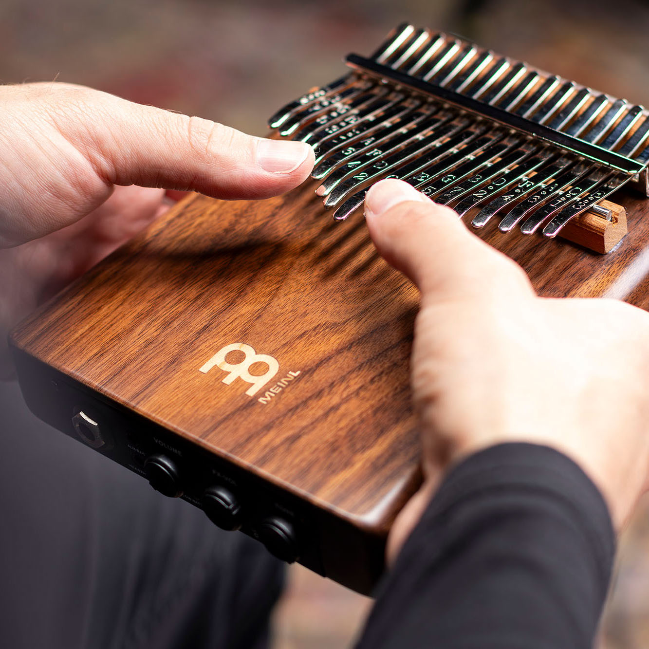 MEINL Percussion Solid Pickup Kalimba - American Walnut
 (PKA17AW)