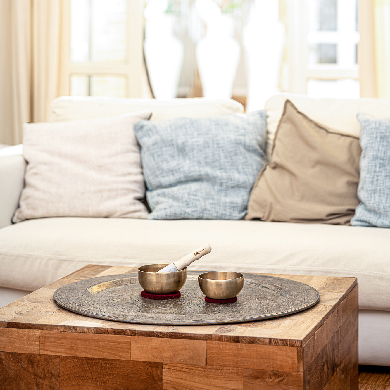 MEINL Sonic Energy 2-teiliges Universal Series Singing Bowl Set - 400/500g (SB-U-900)