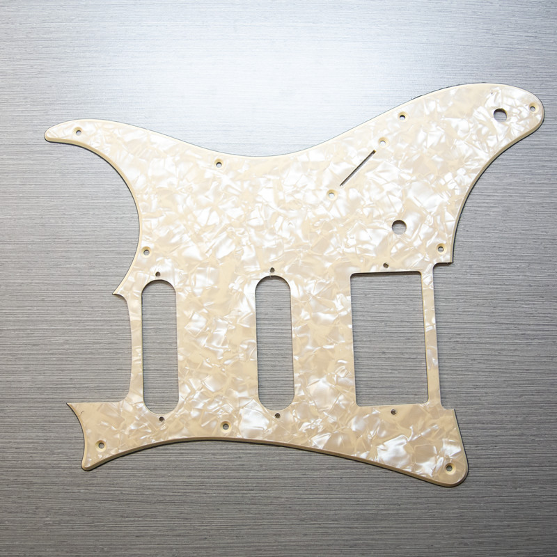 IBANEZ Pickguard BL825 (4PG1BL825)