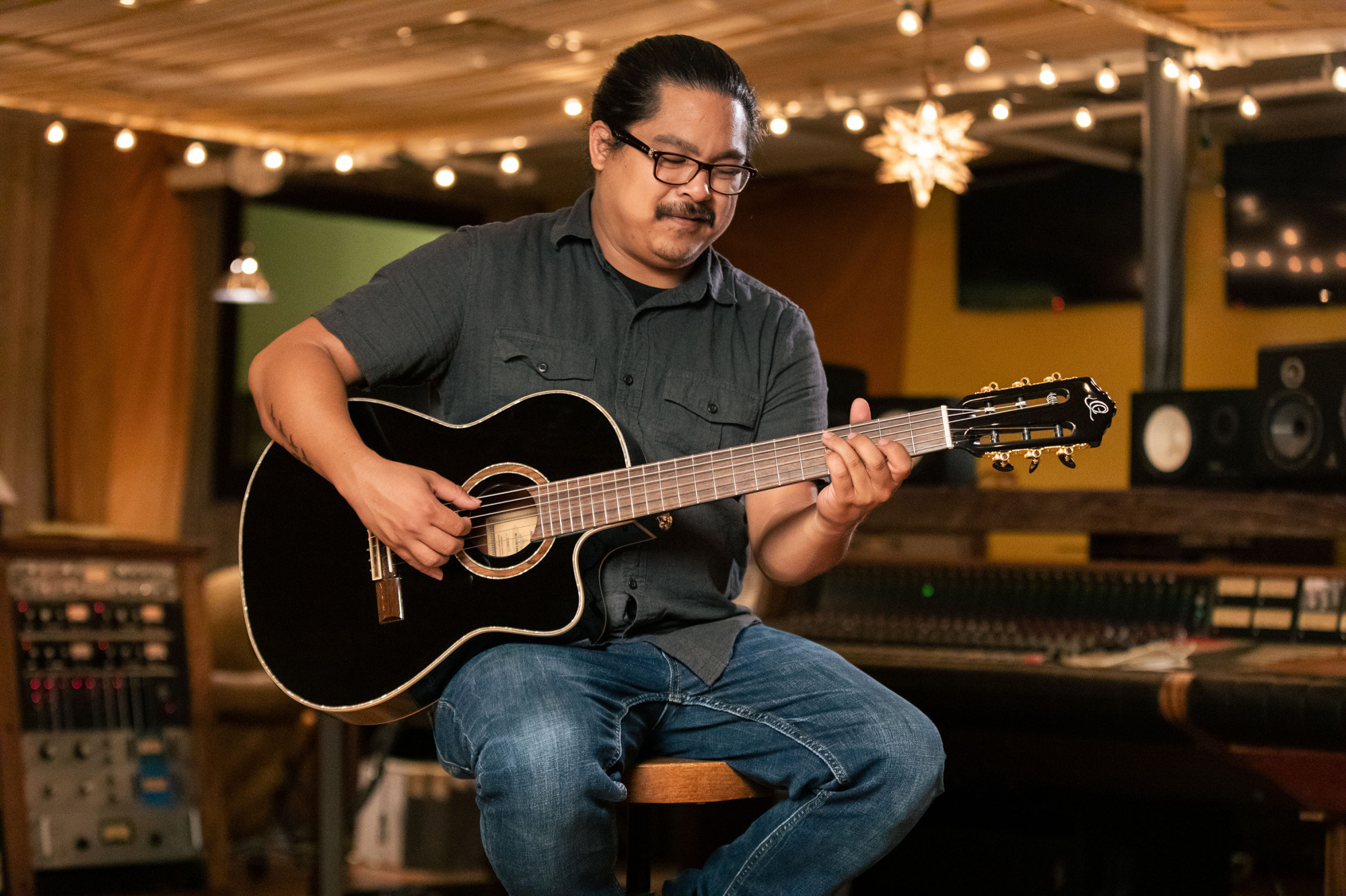 RCE138-T4BK__ff883337-bb82-455e-9bc5-70ba36f19d5d