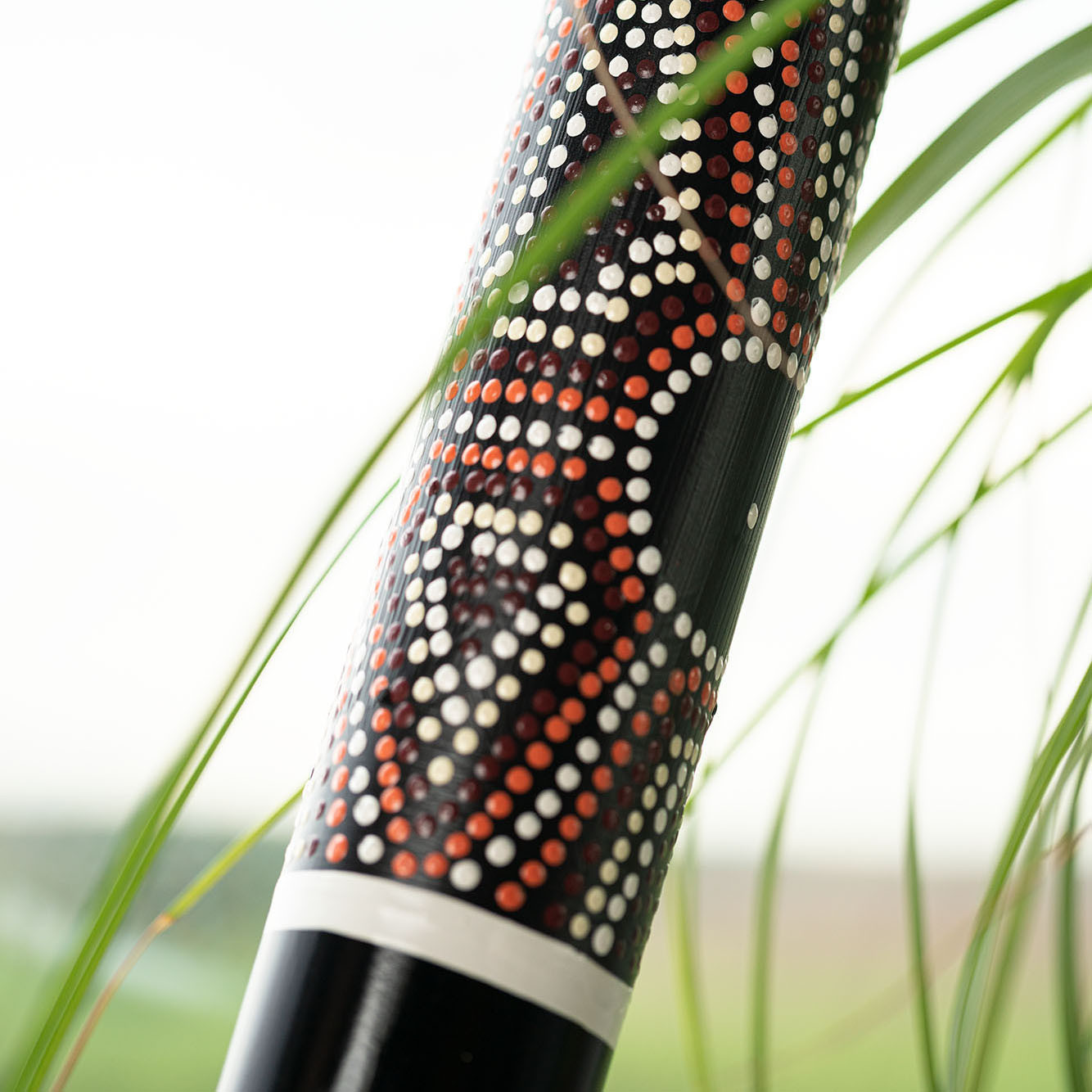 Meinl Sonic Energy Bamboo Rainstick Large - Gepunktet/Schwarz (RS1L)